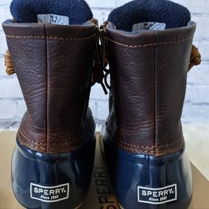 NIB, Sperry Saltwater Boots